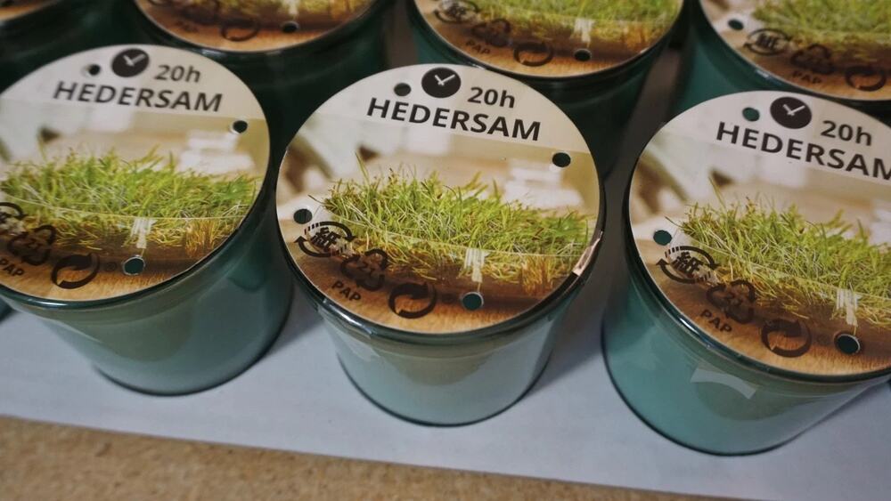 IKEA HEDERSAM Fresh Grass & Herbs Scented Candle 20 Hr 4 pack lot